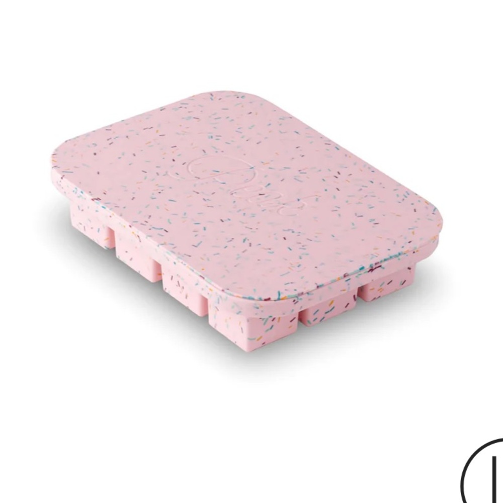 Set of two peak everyday Ice trays in pink confetti
